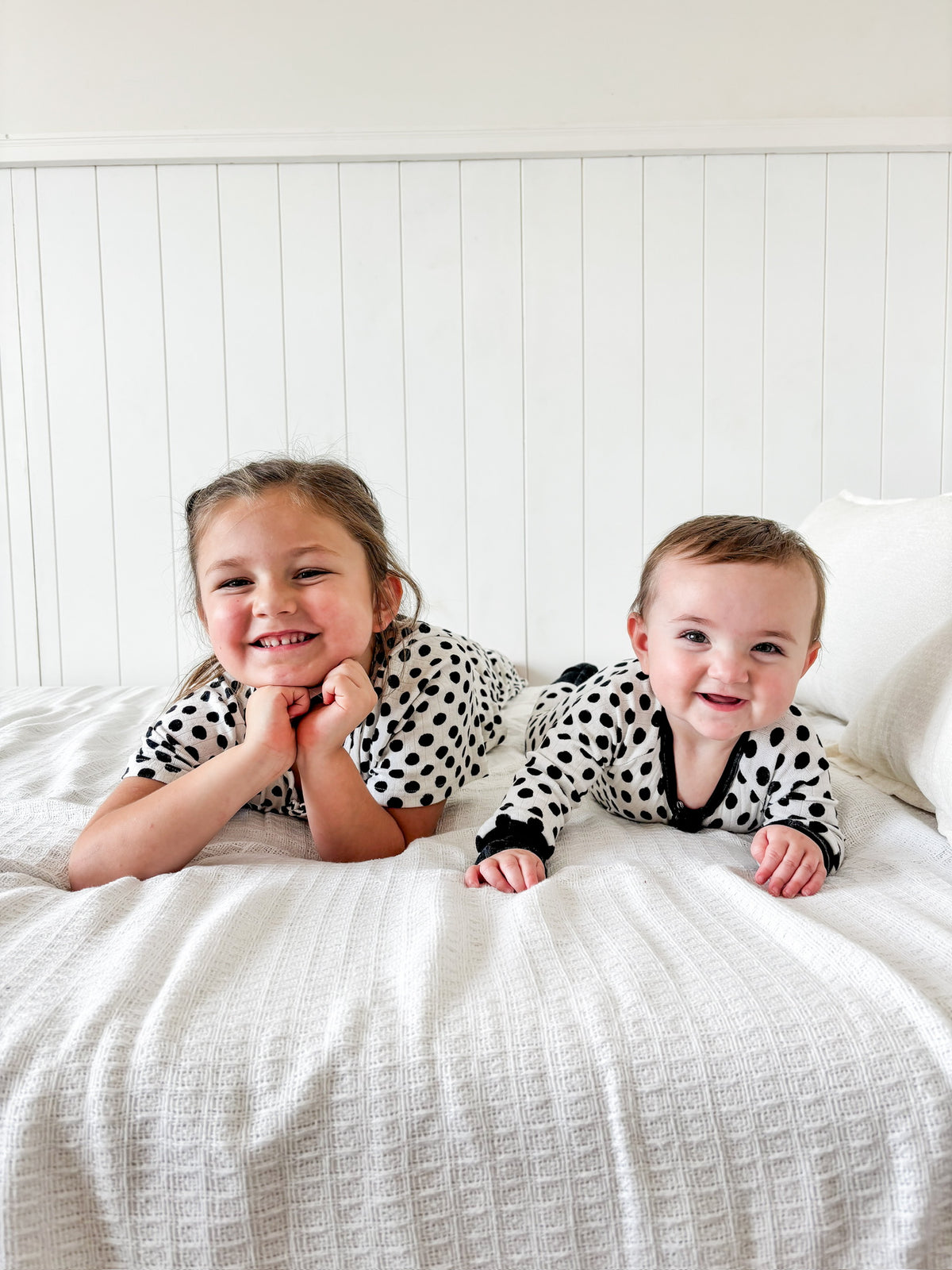 POLKA DOTS • baby pointelle zipper pajama (one-piece)
