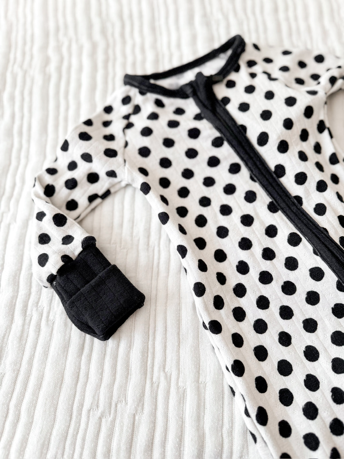 POLKA DOTS • baby pointelle zipper pajama (one-piece)